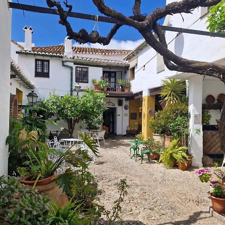 Hotel Rural Verde Oliva Comares ภายนอก รูปภาพ